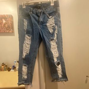 Distressed fashion nova capri pant